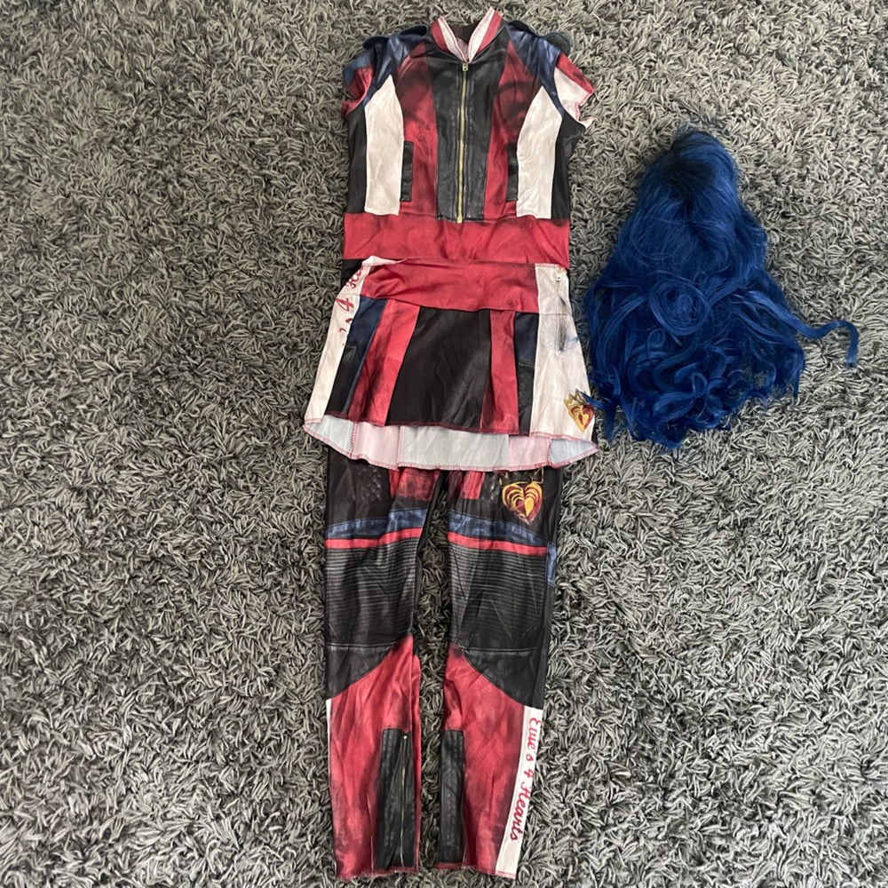 Evie from Descendants Costume with Wig